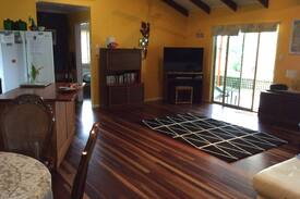 Ball Bay House | Ball Bay Bliss (Mackay area)