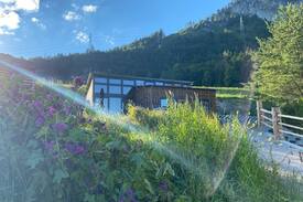 Kramsach Villa | Luxe Glamping chalet 'Arnica' in Tirol