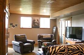 Alberta Apartment | The Equus Suite at Sunglade Ranch