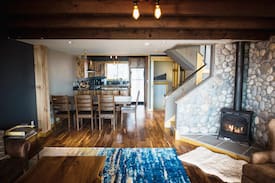 East Burke Apartment | Sno Bear Lodging #1A -On Burke Mt & Kingdom Trails