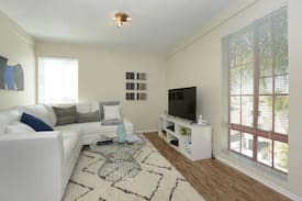 Palms Apartment | The Bagley #301 Loft Penthouse