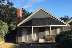 Halls Gap House | Rosea Cottage, Halls Gap