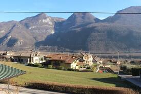 Brentino Belluno Apartment | Appartamento vacanze "Casa Gialla"