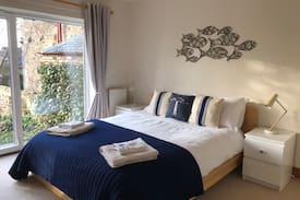Leven Cabin | Stable Cottage Elie