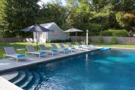 Shelter Island Cabin | Shelter Island House-Cottage Green