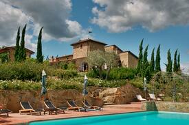 Bucine Apartment | Charming cottage in Tuscany with pool