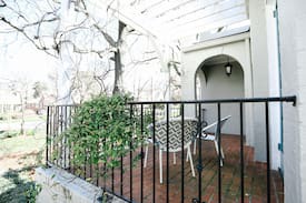 Greensboro House | Holliday House - A Charming Sunset Hills Bungalow