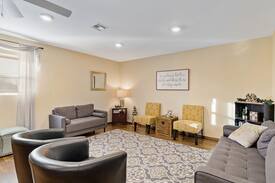 Hutchinson House | "The Backdoor" Cozy Barndominium