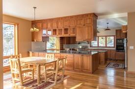 Meeteetse House | Silver tip Lodge