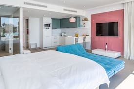 Playa de Palma Apartment | The Hype Beach Hotel, (Palma de Mallorca), Sea Sun Sand Suite, Terrasse, 1 Wohn-/Schlafzimmer, max. 3 Personen