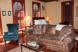 Gonzales Apartment | The Loft downtown
