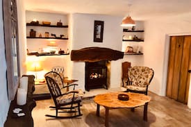 Glendalough Cabin | Luxury rustic retreat with hot-tub in Glendalough
