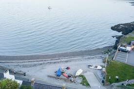 Moelfre Cabin | Idyllic Beach Cottage Moelfre