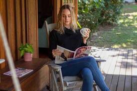 Anstead House | The Boho Hut (17km CBD) Rustic Luxury