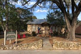 Fredericksburg House | Barrister’s Guest Quarters #6/Free German Pastries