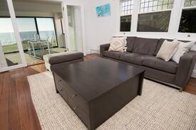 Henley Beach House | Sunset Paradise - Premium Beachfront Holiday Home