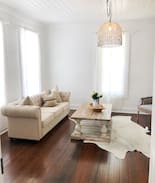 Fayetteville House | The Bloom Inn
