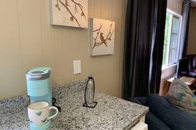 Flat Rock Cabin | Lakemont Cottages - The Feathered Nest Cottage