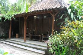 Cangkringan House | homestay omahe simbok desa wisata pentingsari