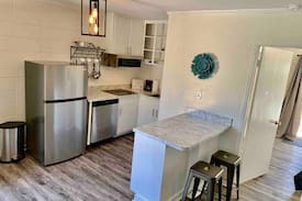 Tallahassee Apartment | Cascades Grove #6: Ultra-Modern & Perfect Location