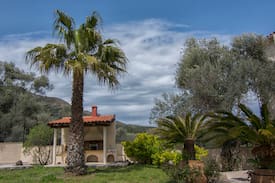 Milia House | Villa Billy's - Holidays in Nature