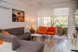 Larnaca Apartment | Melini Suites Boutique apartment