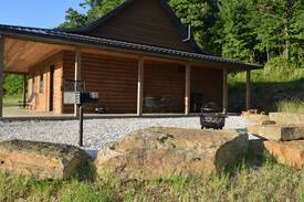Pelsor Cabin | Ozark Mountain Trails Cabin