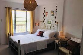 Tagaytay House | Casamara Garden Terrace Rm 4/2