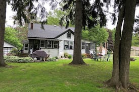 Twin Lakes House | Auntie Esch Country House