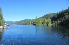 Madeira Park Cabin | Hillbilly Hideout on Ruby Lake, Sunshine Coast BC