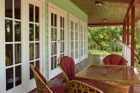 San Ignacio Bed & Breakfast | Vanilla Hills Lodge - Villa Vista