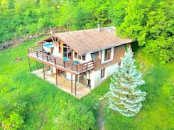 Rileyville Cabin | MountainTop w/Hot Tub, Stunning Views (near Luray)