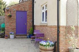 Thirsk Cabin | Fox Cottage, Bagby Grange, Thirsk. YO7 2AE