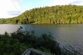 Craftsbury Cabin | Craftsbury Eligo Lakeview Cabin