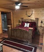 Mammoth Spring Cabin | Mammoth Spring Retreat