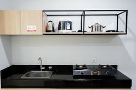 Jakarta Apartment | 1BR Modern Citra Lake Suites Apartment