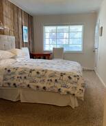 Tolovana Park Hotel | Grey Whale Inn: Room #1