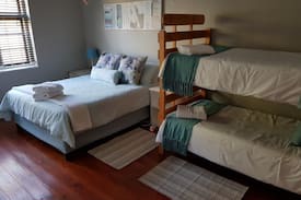 Riversdale House | Eden Self Catering (Riversdale) Room 1