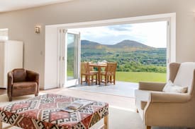 Melrose House | Smiddy - Self Catering Cottage (Sleeps 4), Melrose