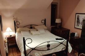 Baltinglass House | Individual room/rooms in cottage or entire house