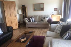 Bushmills House | ‘Aird View’ Giant’s Causeway. Bushmills Sleeps 6-9