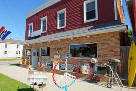 Marine City Apartment | The Inn on Broadway - Marine City Michigan