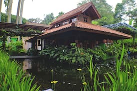 Caringin Villa | D'Palm Villa - Villa Caringin Bogor by Anton'sHome