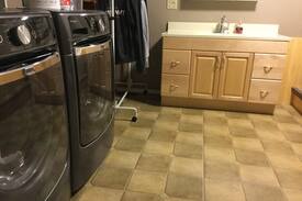 Yellowknife House | 2 bedroom mobile gem - No extra fees