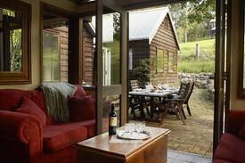 Kangaroo Valley Cabin | Stella Ann is warm and cozy perfect 2 welcome you!
