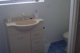 Para Wurlie House | Sunset Beachfront Holiday Home (sleeps 9)