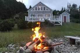 Queensport Cabin | Queensport Beach House