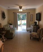Florala House | The Cottage at Lake Jackson