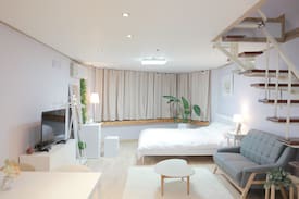 Janghang-dong Apartment | 신규오픈특가["S"House]호수공원/킨텍스/라페스타/웨스턴돔/원마운트/무료주차/출장/가족