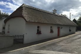 Stradbally Cabin | Iona Cottage, Stradbally, Co. Waterford.